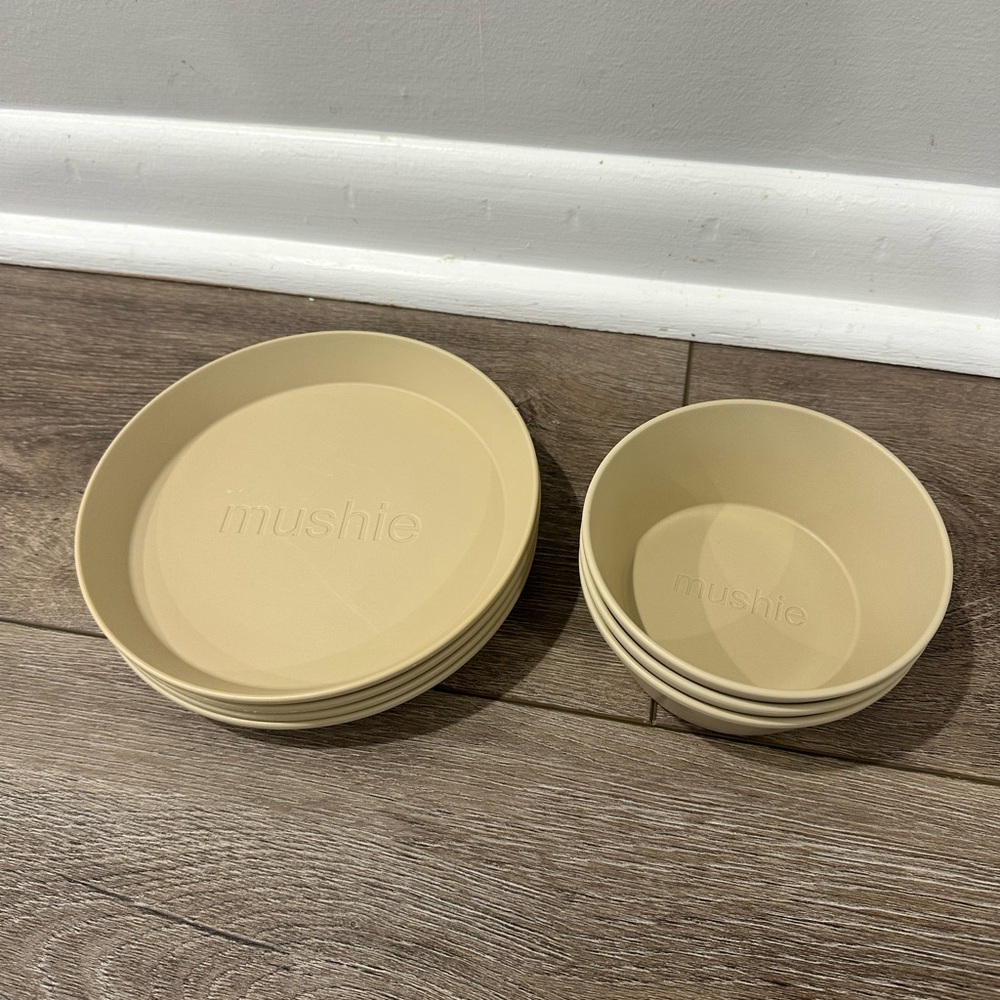 Mushie Plate and Bowl Set